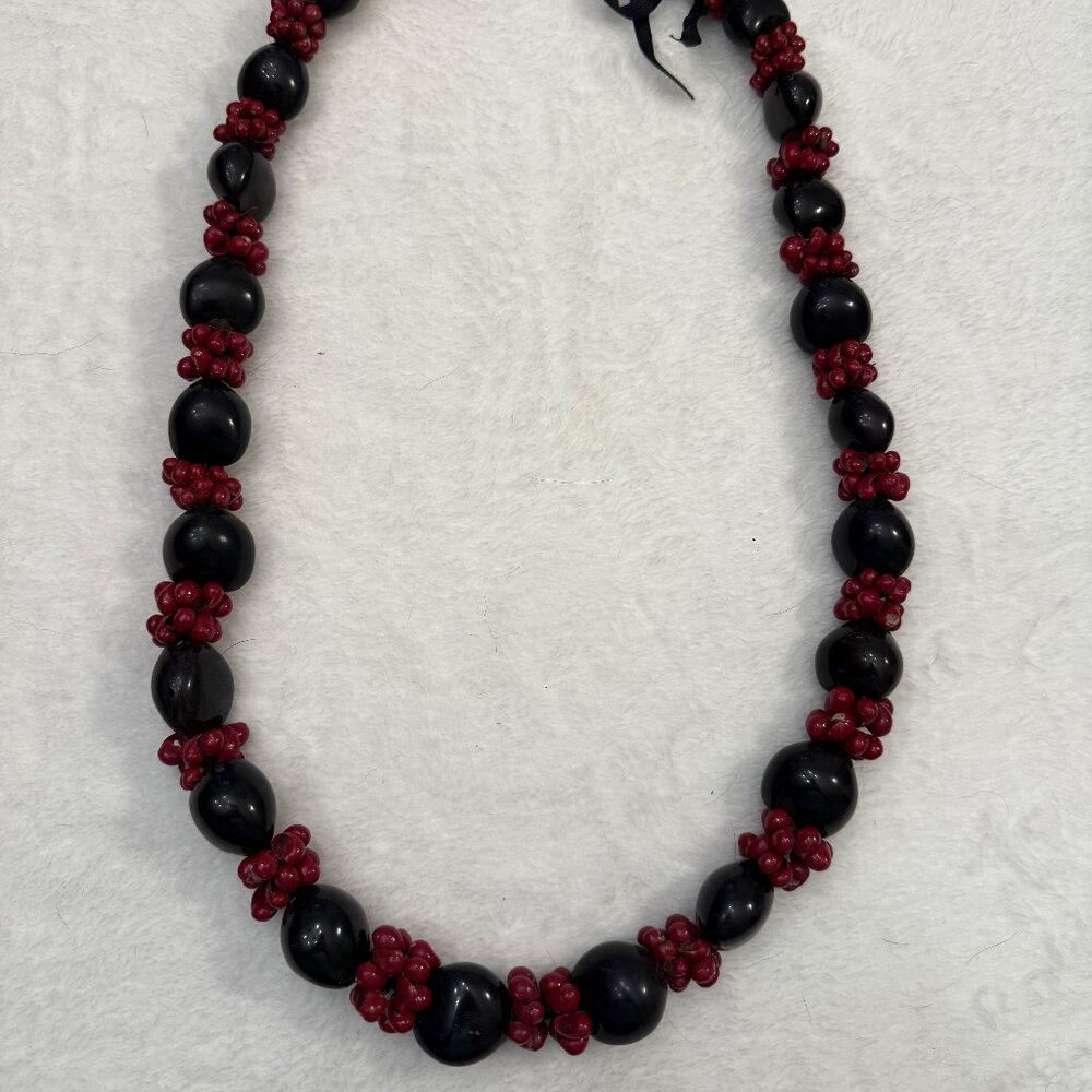 Kukui Nut Necklace from Hawaii